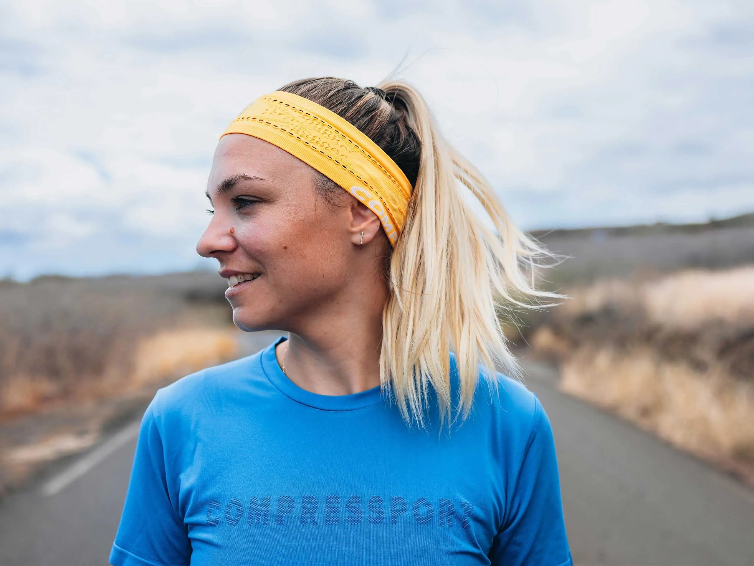 Compressport Unisex's Thin Headband On/Off - Citrus