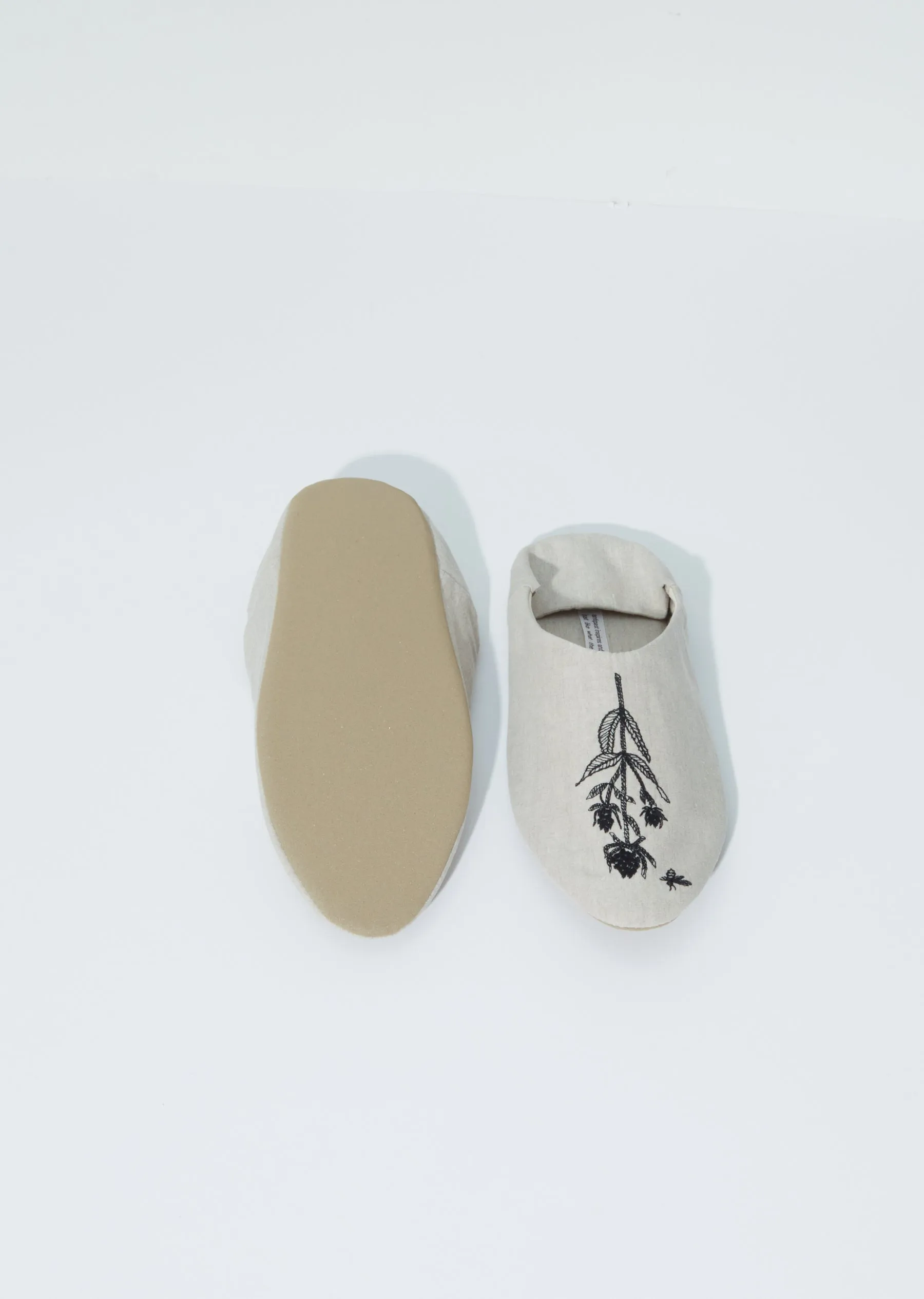 Linen Babouche Slippers — Natural x Black