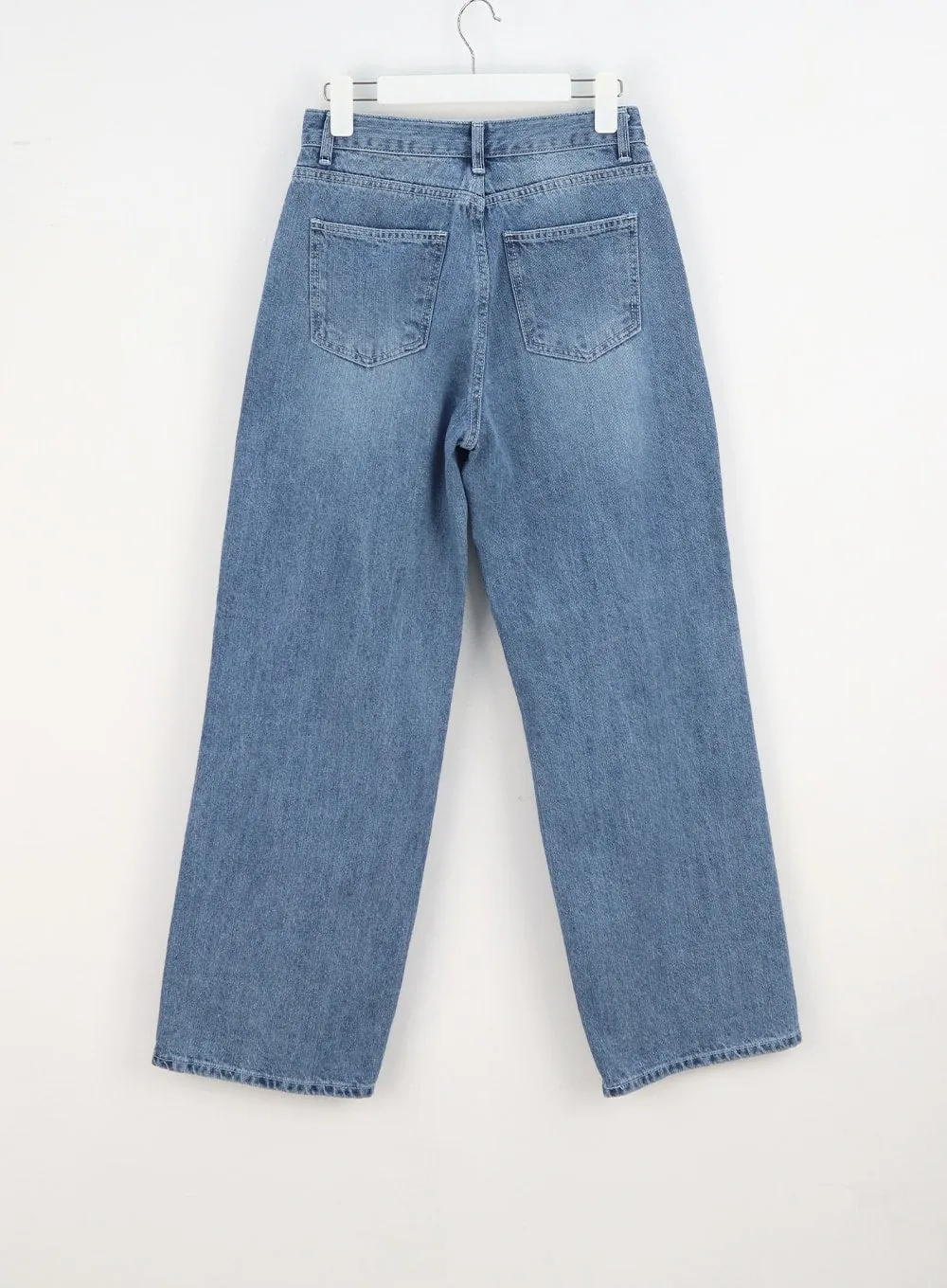 Low Rise Mid-Wash Jeans CA321