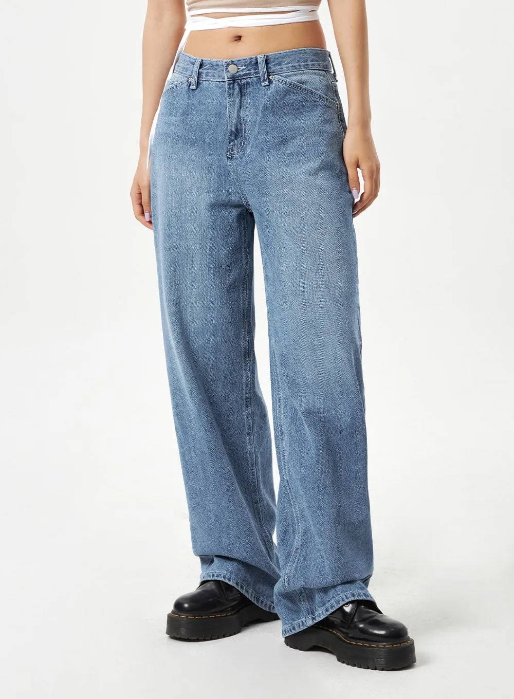 Low Rise Mid-Wash Jeans CA321
