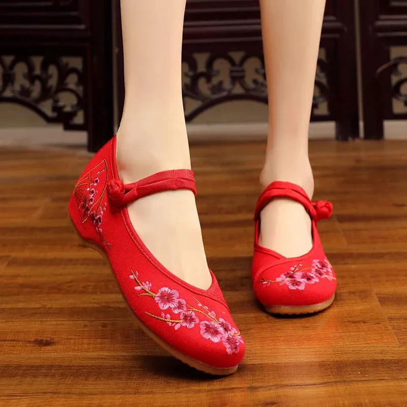 Merendy Arrosa Handmade Embroidered Canvas Mary Jane Ballet Flats