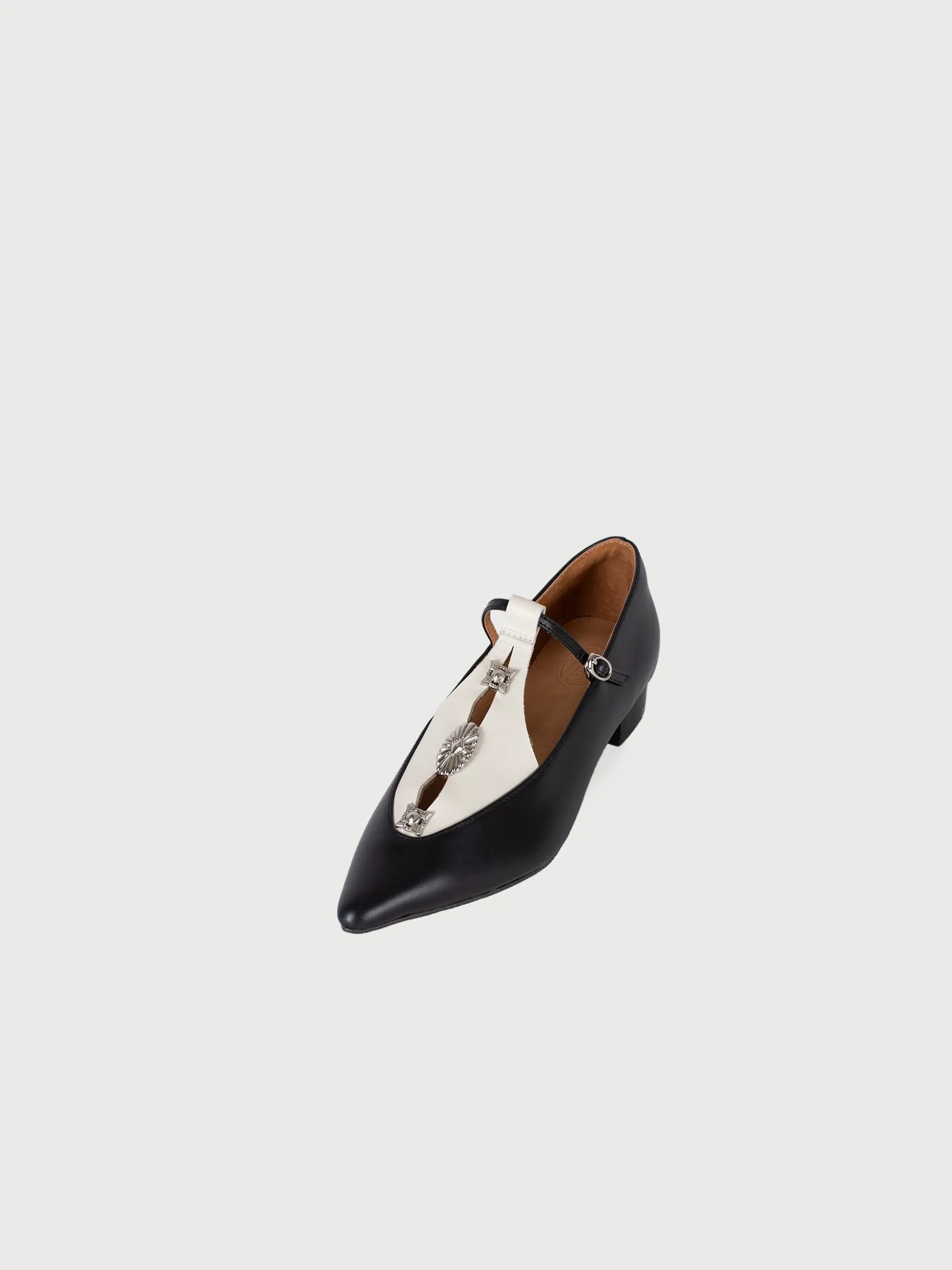 Pointed Toe Metal Pierce Mary Jane Flats