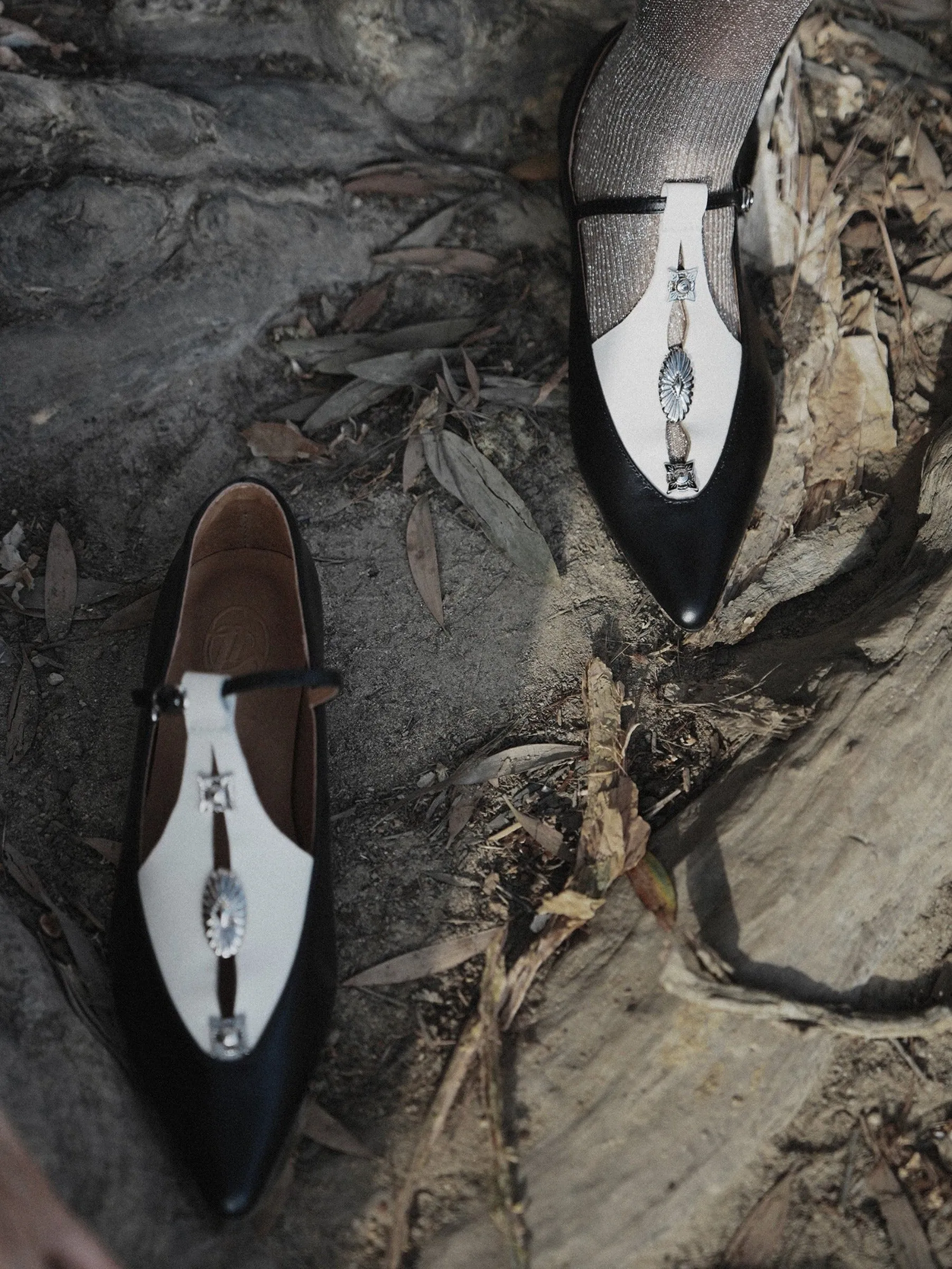 Pointed Toe Metal Pierce Mary Jane Flats