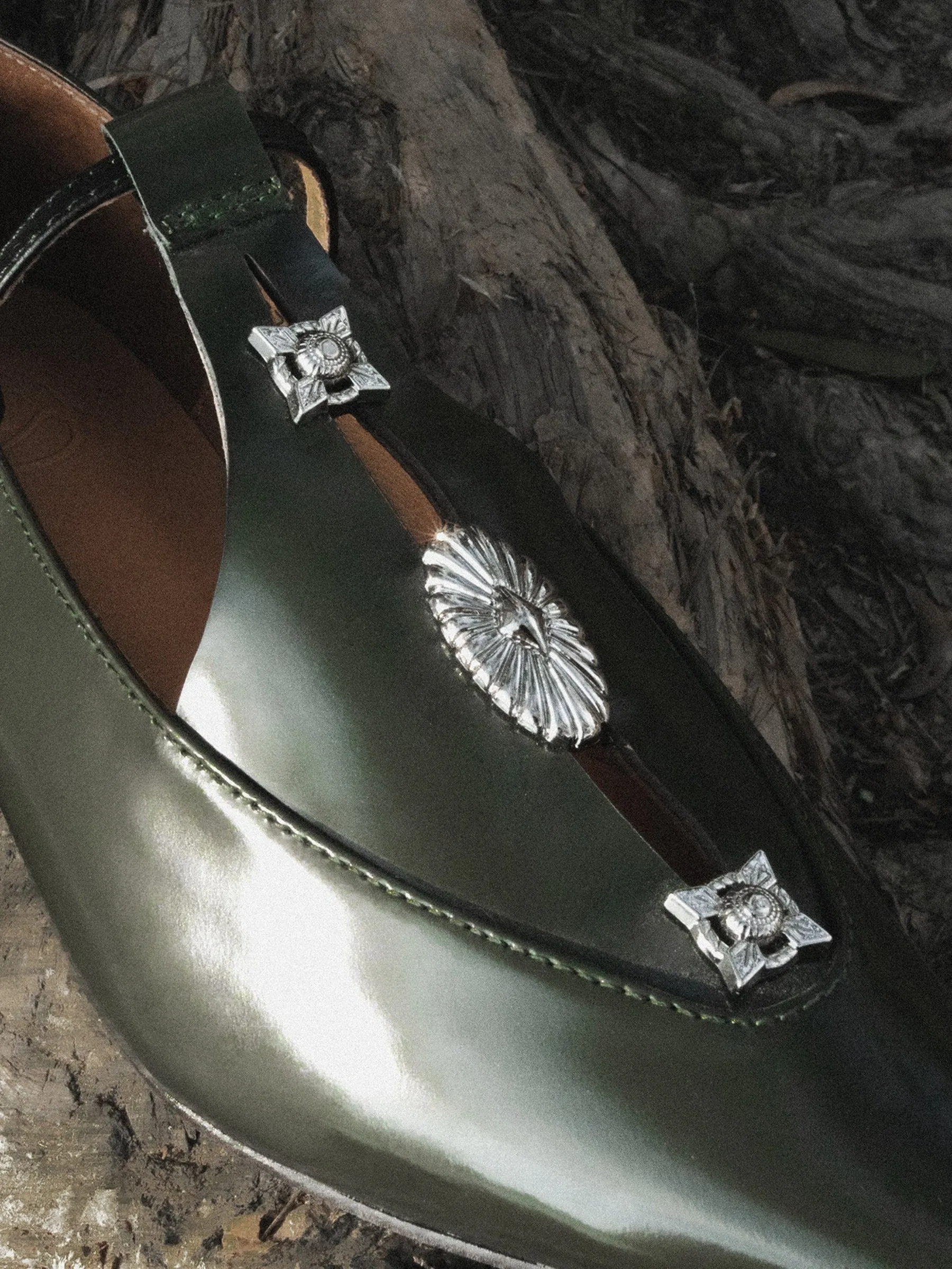 Pointed Toe Metal Pierce Mary Jane Flats