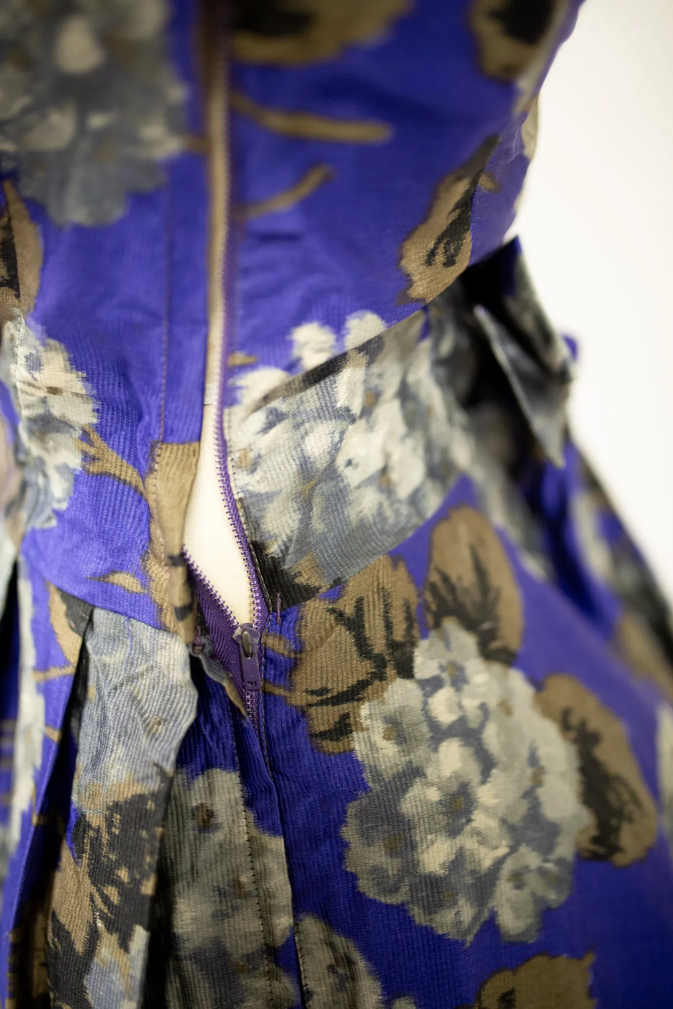 Vintage 1950s Purple Hydrangea Dress