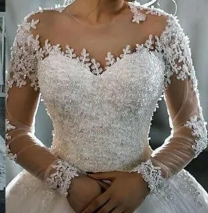 Wedding Dresses Long Sleeve Boat Neck Button Appliques Ribbon Ball Gown