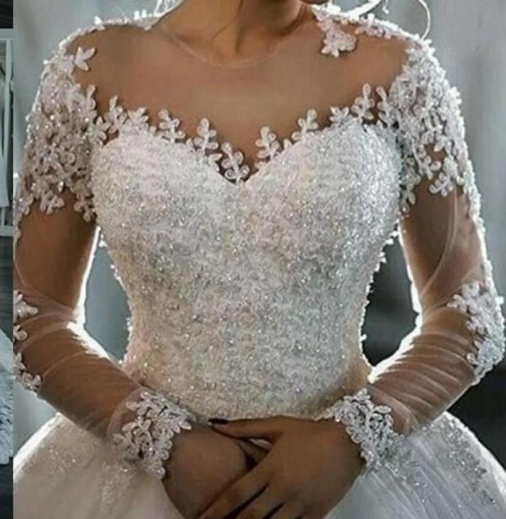 Wedding Dresses Long Sleeve Boat Neck Button Appliques Ribbon Ball Gown